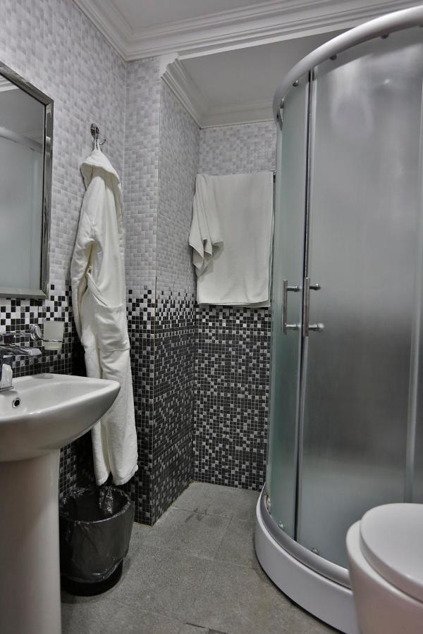 Caspian Pearl Hotel Баку Екстериор снимка
