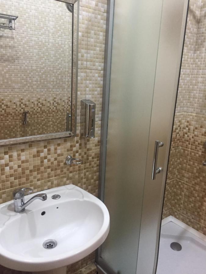 Caspian Pearl Hotel Баку Екстериор снимка